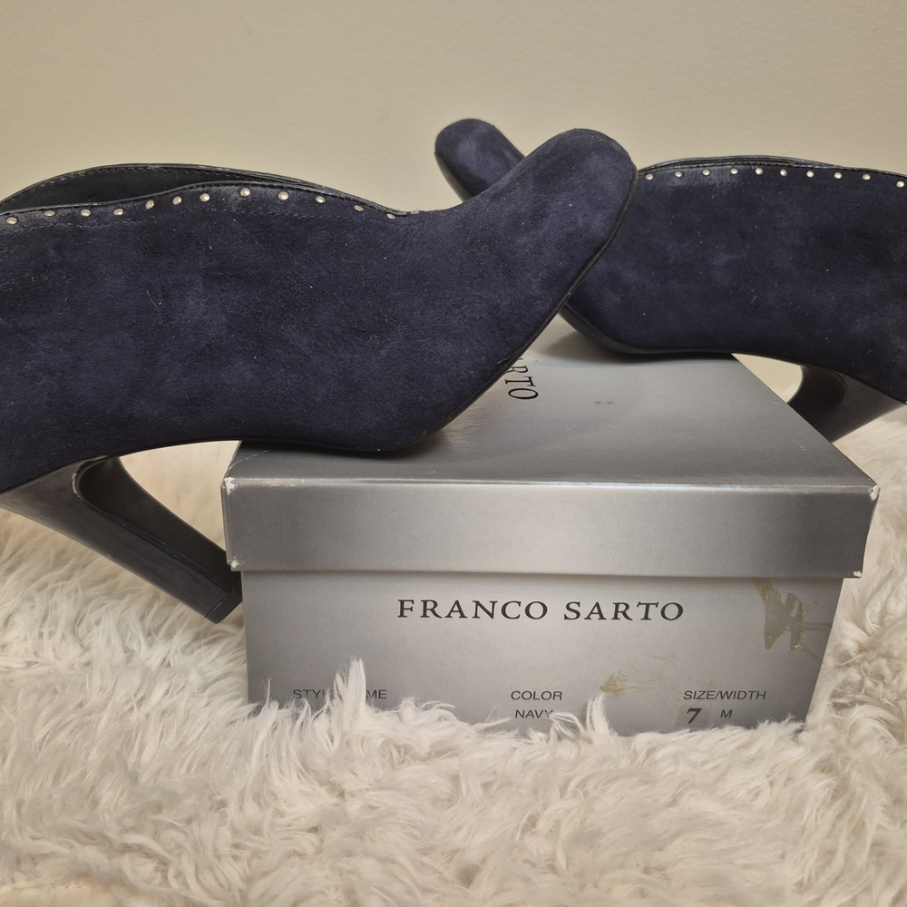 Franco Sarto Women's Navy Suede Bootie